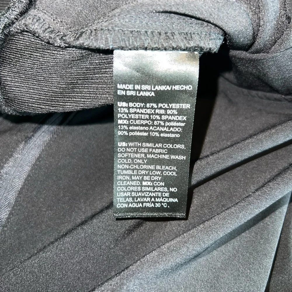 Chico’s Black Athletic Pants with Zipper Pockets Size 2.5R